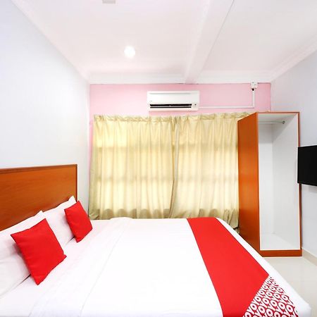 Super Oyo 720 Corridor Hotel 2 Pekan Eksteriør bilde
