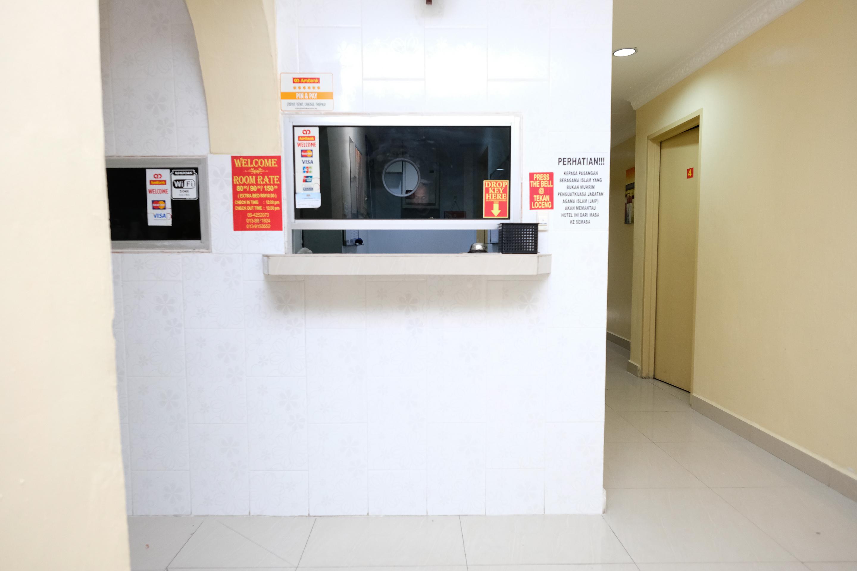Super Oyo 720 Corridor Hotel 2 Pekan Eksteriør bilde