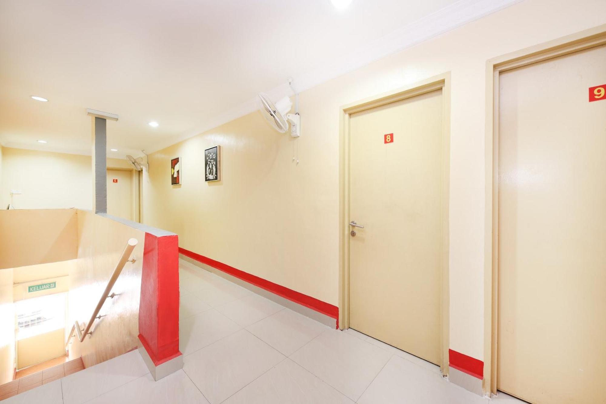 Super Oyo 720 Corridor Hotel 2 Pekan Eksteriør bilde
